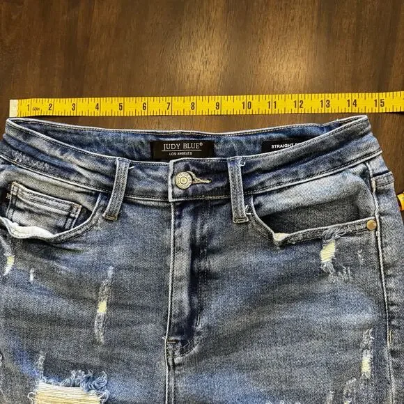 Judy Blue Distressed Shredded Jeans Straight Fit Size 7/28 Light Wash - Picture 16 of 16